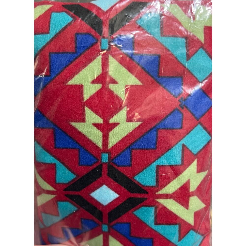 OS LuLaRoe Leggings. Fits size 2-10/12.‎
